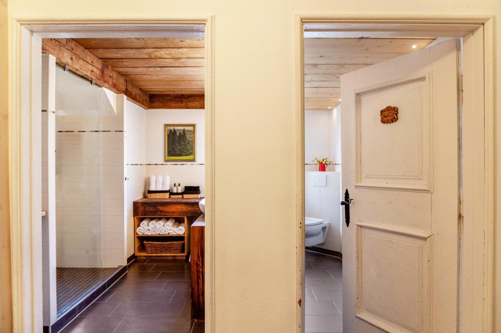 Ferienwohnung Siebzehn35 Гармиш-Партенкирхен Екстериор снимка